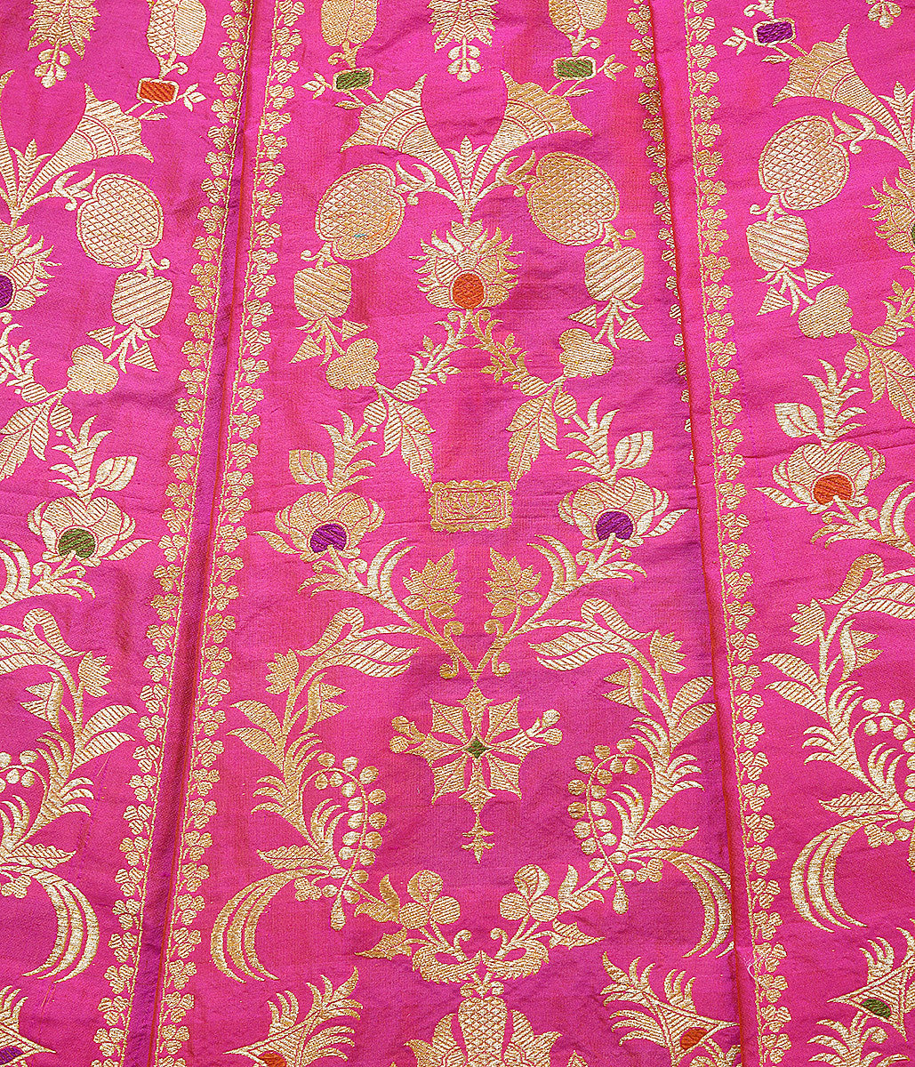 Pink_Handloom_Kadhwa_Meenakari_Banarasi_Lehenga_WeaverStory_04