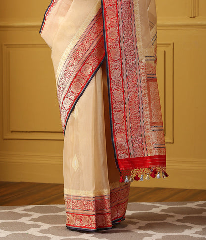 Handloom_Beige_Kadhwa_Kora_Saree_with_Red_Border_and_Pallu_WeaverStory_04