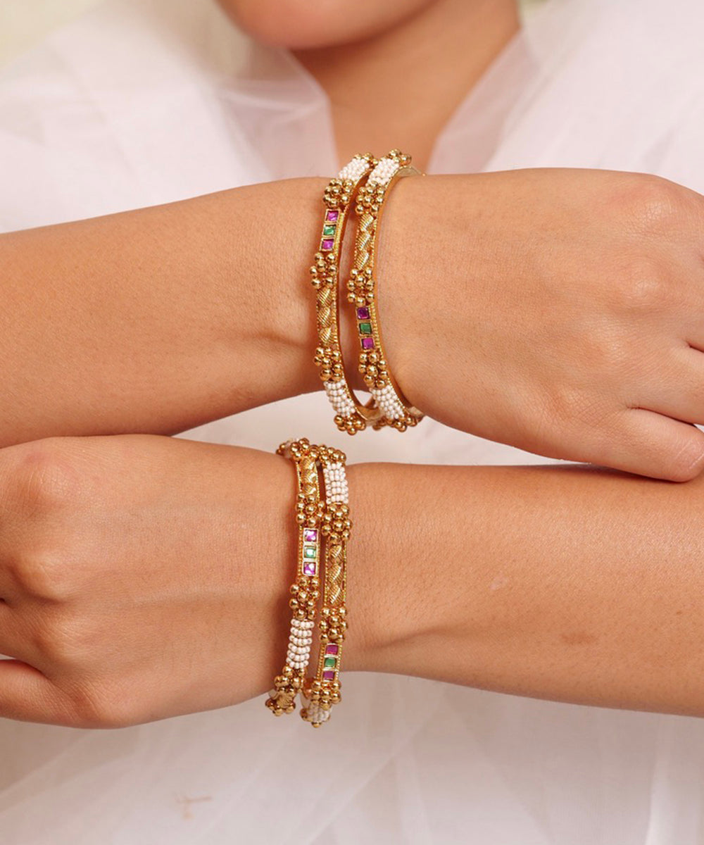 Malligai Temple Bangle Set of 4