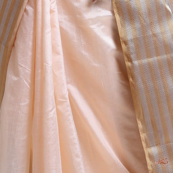 Handwoven_Peach_Chanderi_silk_saree_with_a_Gold_and_Silver_border_WeaverStory_03