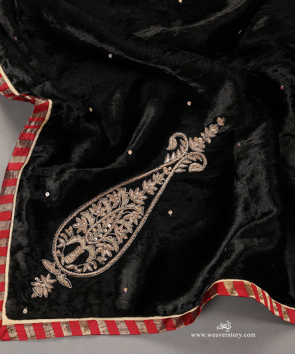 Black HandEmbroidered Zardozi Silk Velvet Doshala with Tissue Finishing