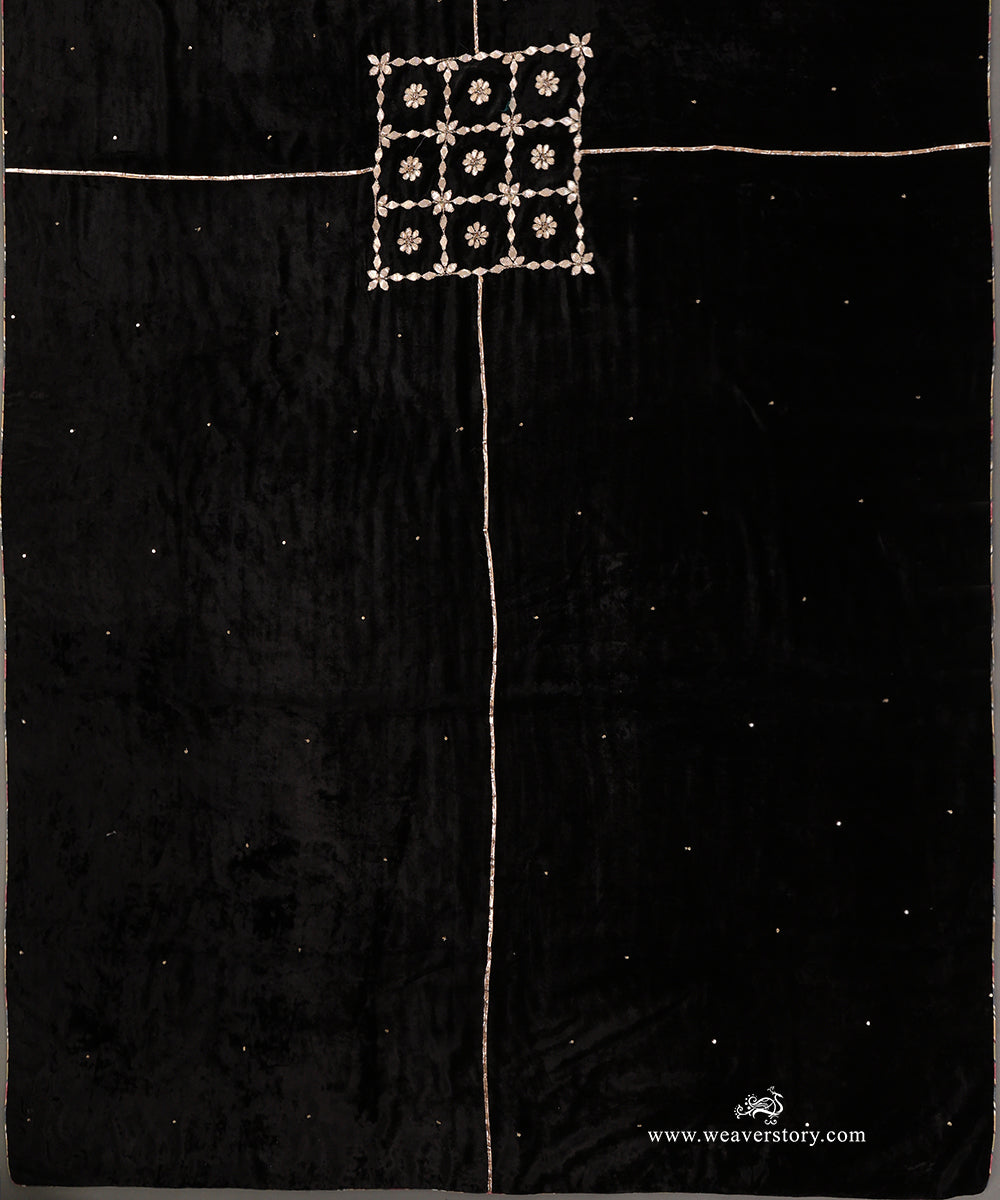 Black Hand Embroidered Velvet Doshala With Embroidery