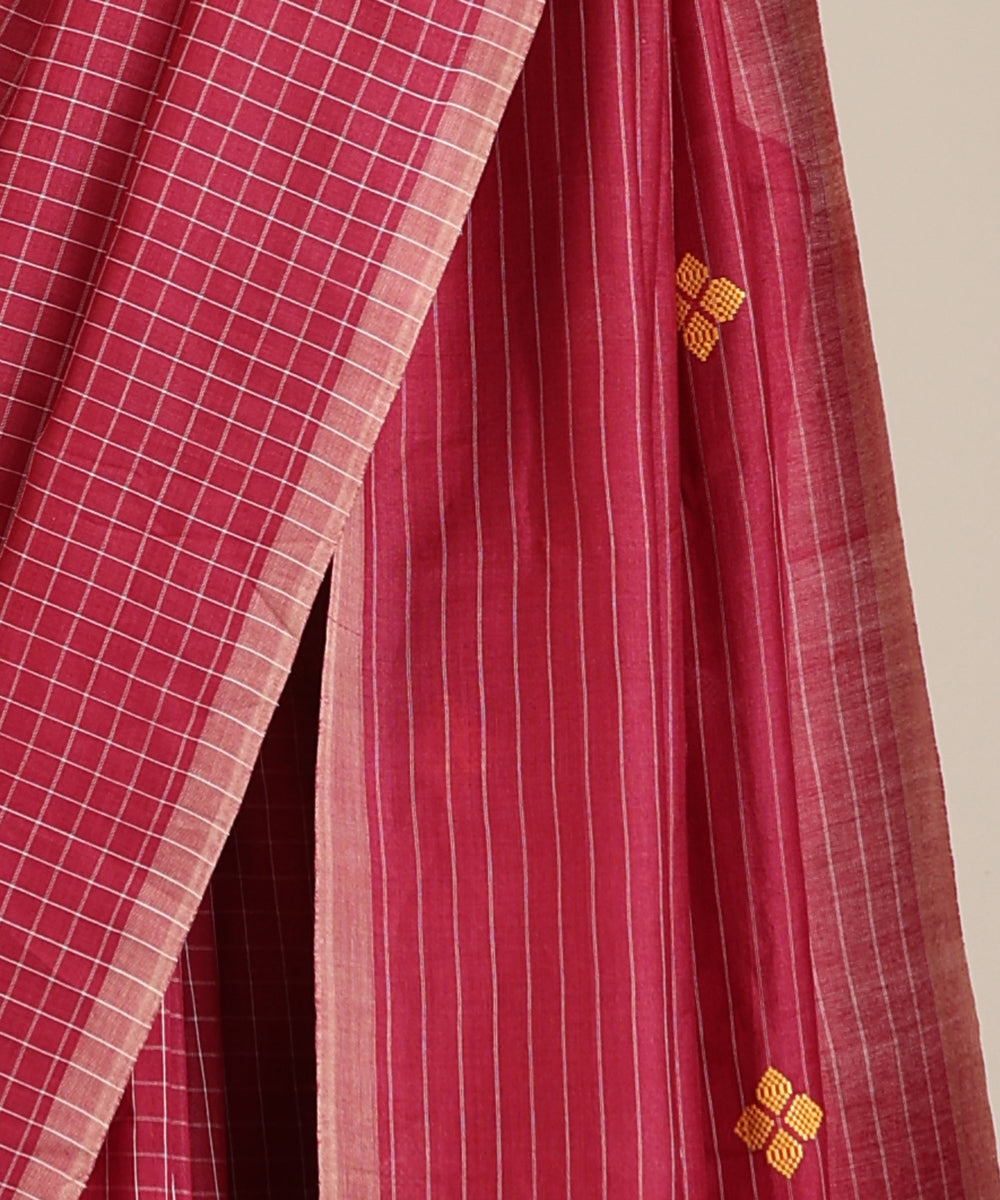 Maroon Handloom Chequered Tussar Ikat Saree With Floral Motif Pallu