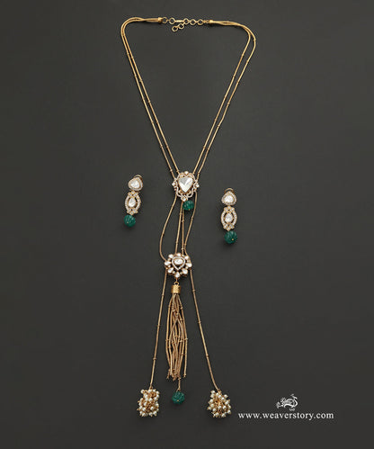 Meghana_Handcrafted_Necklace_Set_With_2_Ladi_Chain_And_Green_Semi_Precious_Stones_WeaverStory_02