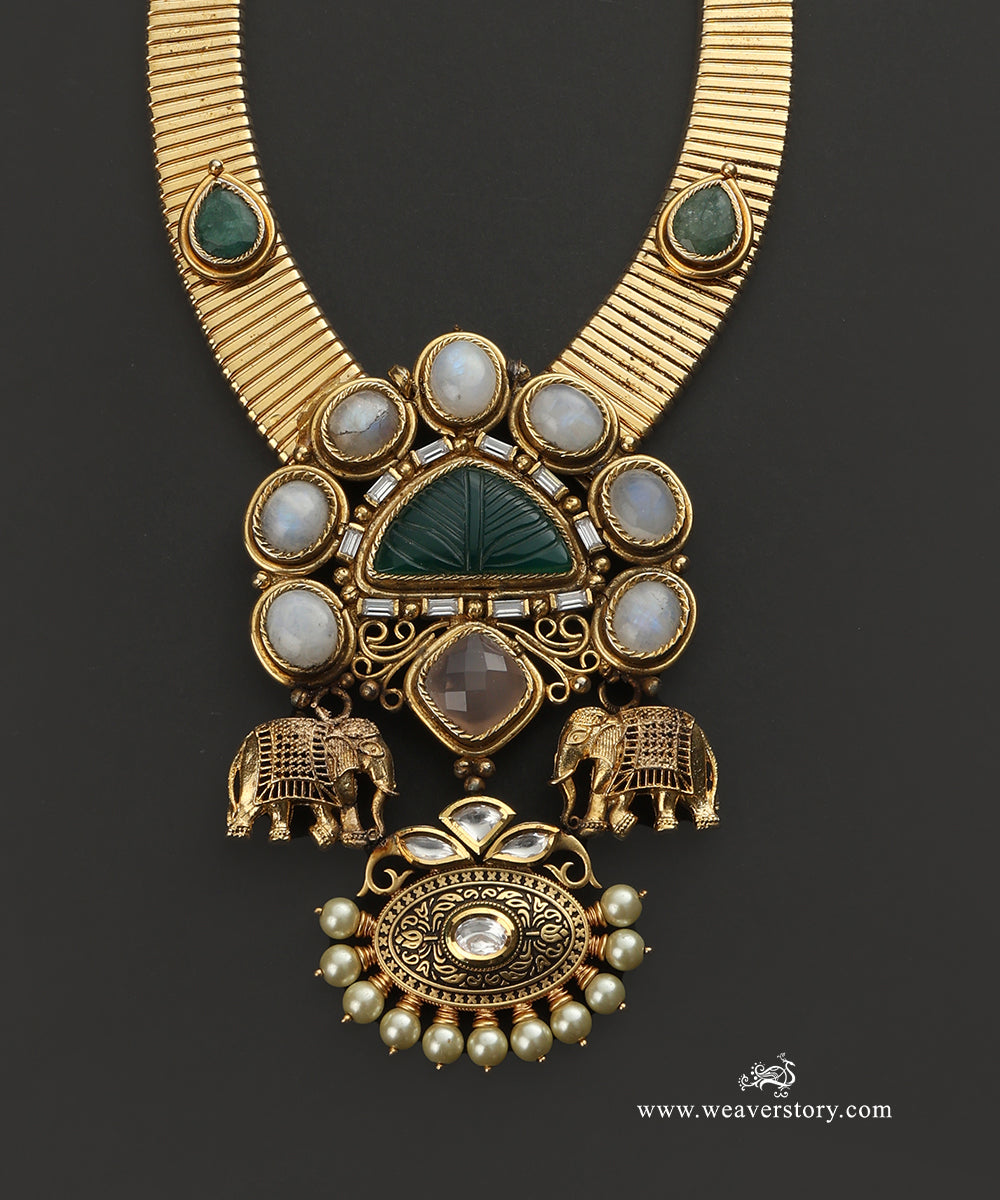 Anika_Handcrafted_Necklace_With_Semi_Precious_Stones_And_Elephant_Motifs_WeaverStory_03