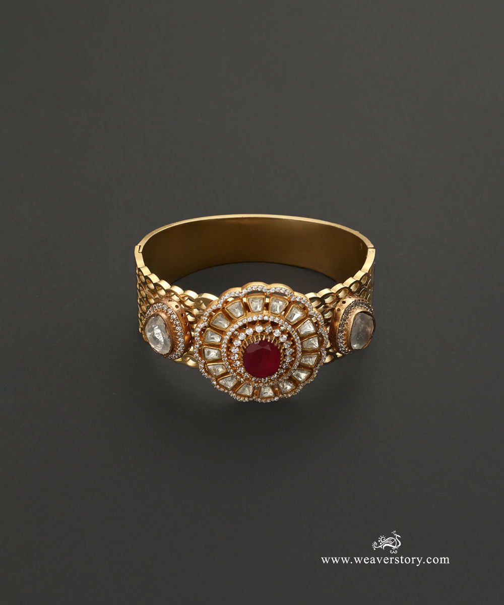 Chakrika_Handcrafted_Bangle_With_Semi_Precious_Stone_And_Flower_Motif_WeaverStory_02