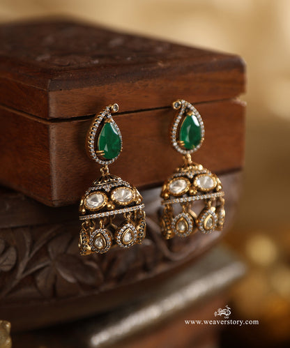 Bhavani_Handcrafted_Earrings_With_Green_Semi_Precious_Stones_WeaverStory_01