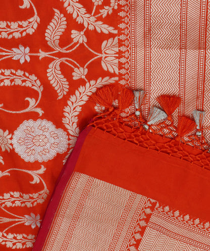 Orange_Handloom_Pure_Katan_Silk_Cutwork_Banarasi_Dupatta_With_Pink_Selvedge_WeaverStory_04