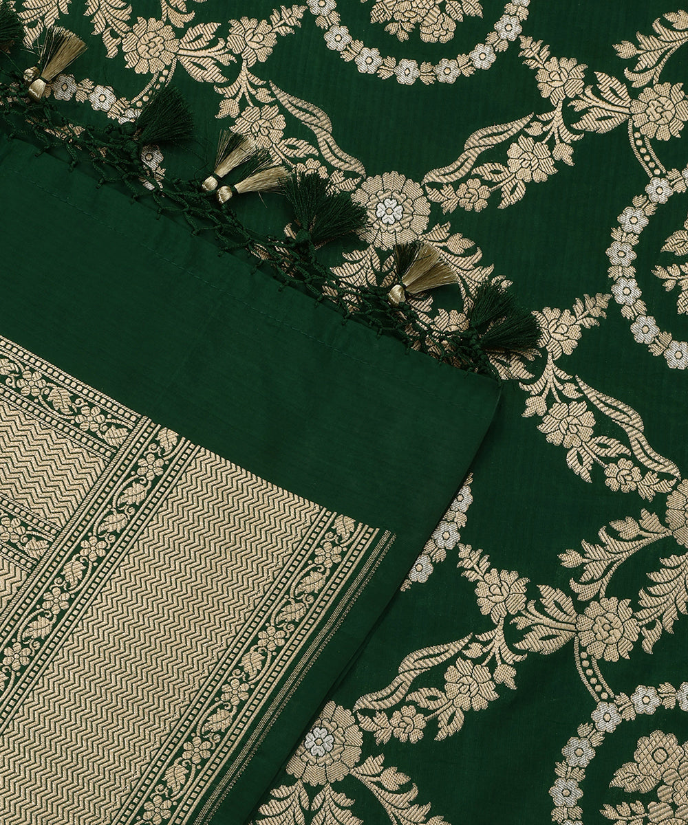 Bottle_Green_Handloom_Pure_Katan_Silk_Cutwork_Banarasi_Dupatta_With_Gold_And_Silver_Jaal_WeaverStory_04