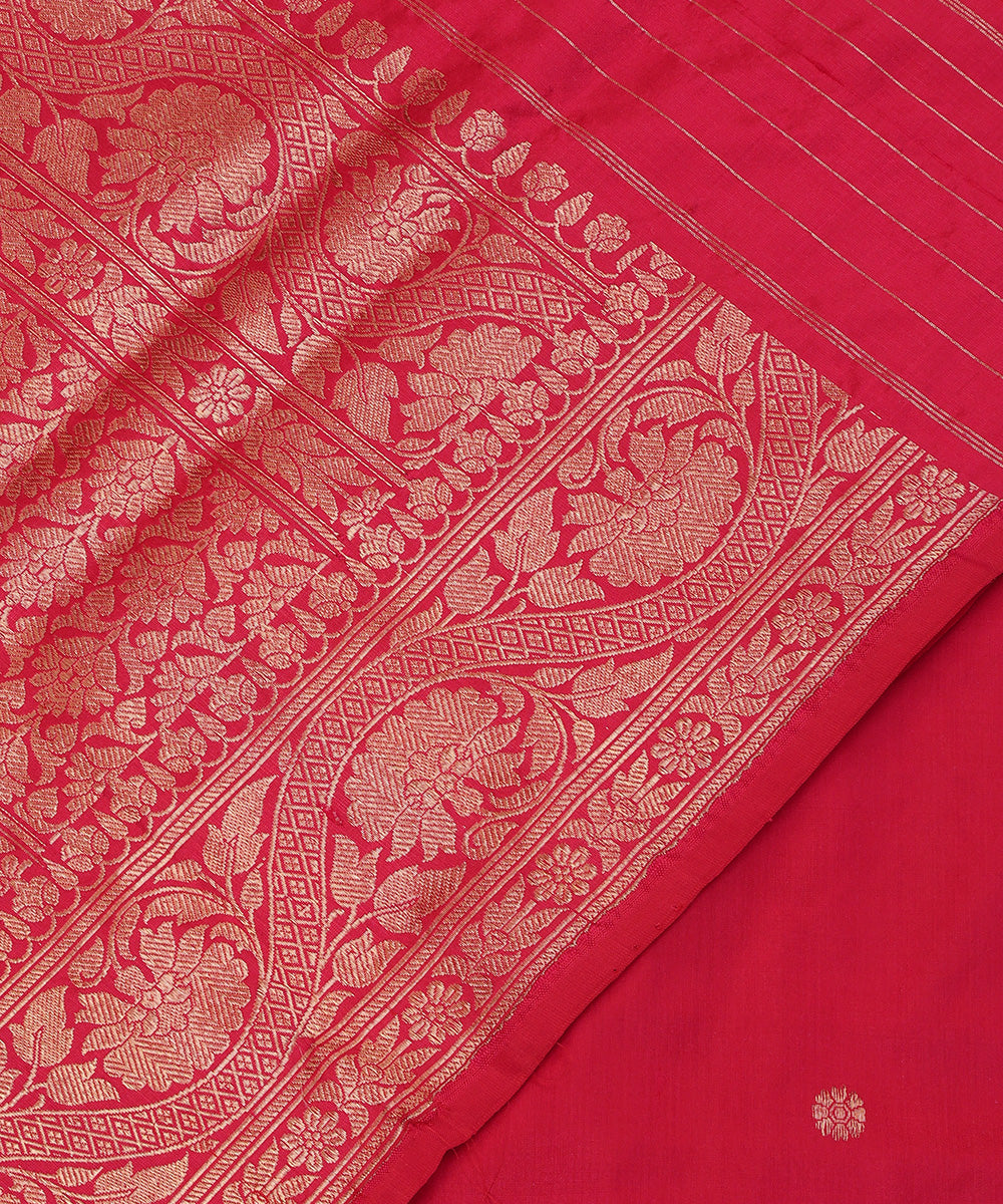 Handloom_Carrot_Pink_Pure_Katan_Silk_Banarasi_Dupatta_With_Konia_And_Booti_WeaverStory_04