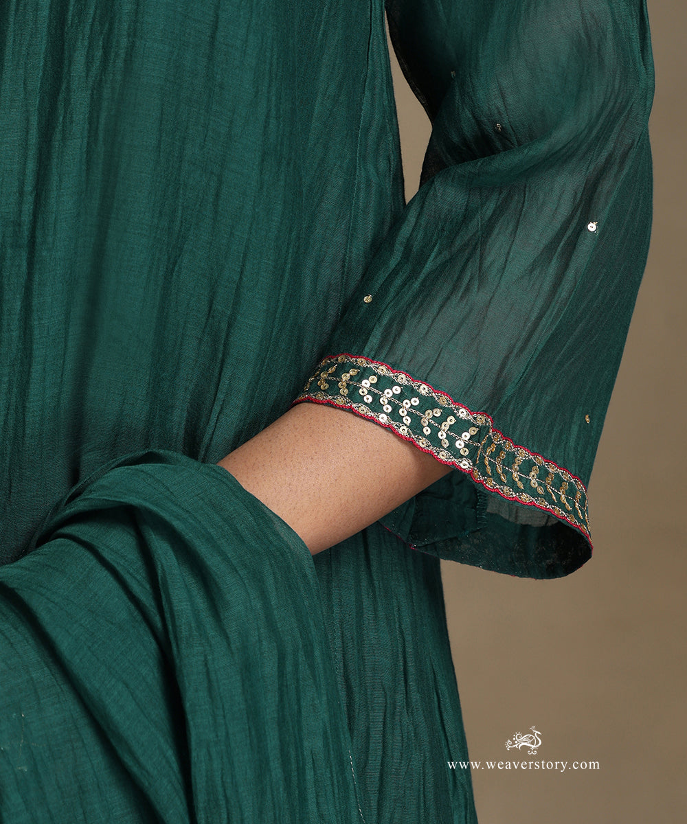 Teal Hand Embroidered Pure Chanderi Kurta With Pants And Dupatta