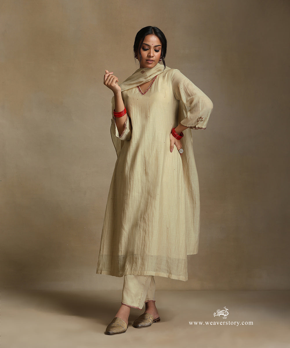 Ivory_Hand_Embroidered_Pure_Chanderi_Kurta_With_Pants_And_Dupatta_WeaverStory_03