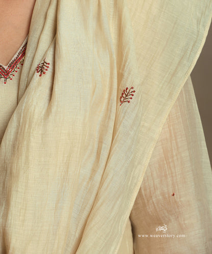 Ivory_Hand_Embroidered_Pure_Chanderi_Kurta_With_Pants_And_Dupatta_WeaverStory_06