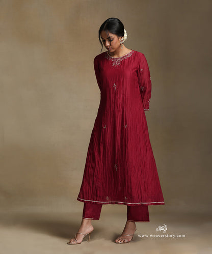 Red_Hand_Embroidered_Round_Neck_A-Line_Pure_Chanderi_Kurta_With_Pants_And_Dupatta_WeaverStory_03