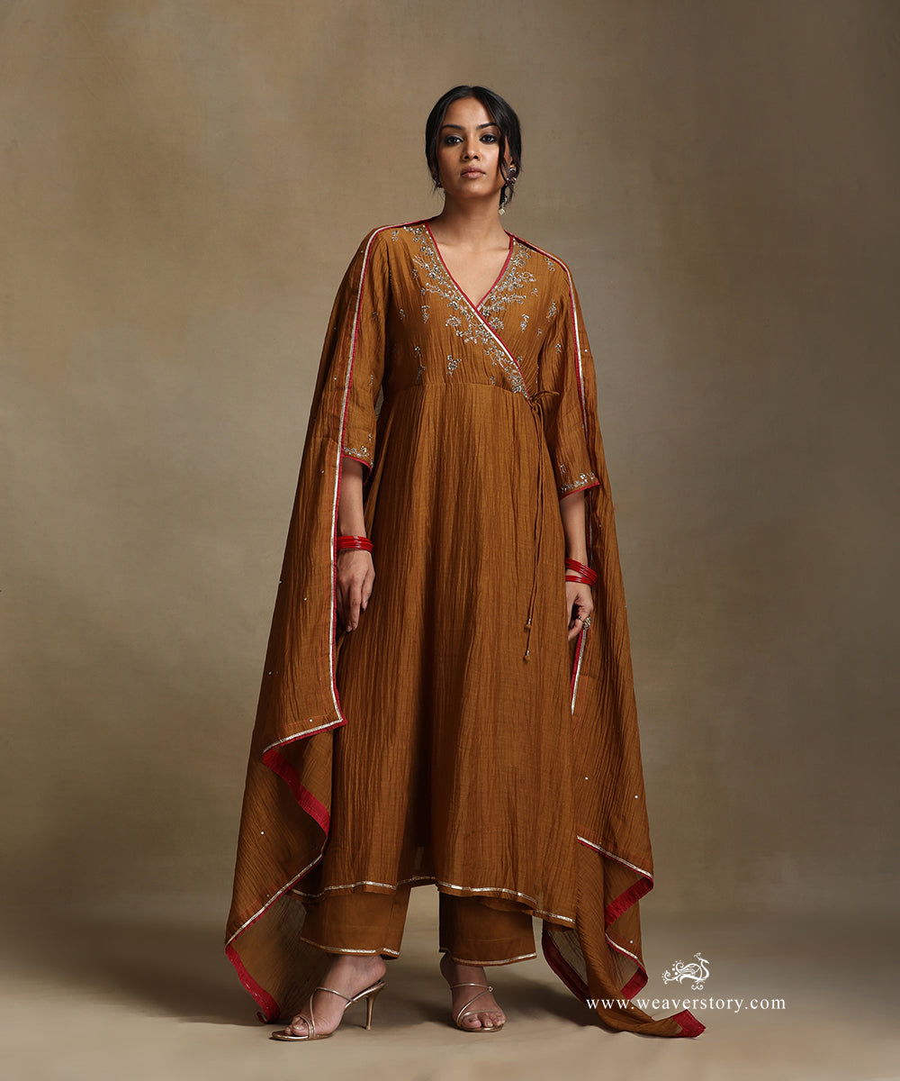 Mustard_Yellow_Hand_Embroidered_V-Neck_Pure_Chanderi_Angrakha_Kalidar_Kurta_With_Pants_And_Dupatta_WeaverStory_02