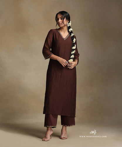 Brown_Hand_Embroidered_Pure_Chanderi_Kurta_With_Pants_And_Dupatta_WeaverStory_03