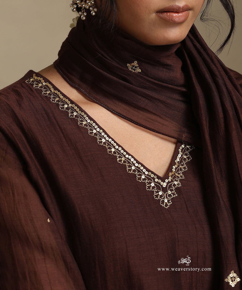 Brown_Hand_Embroidered_Pure_Chanderi_Kurta_With_Pants_And_Dupatta_WeaverStory_07