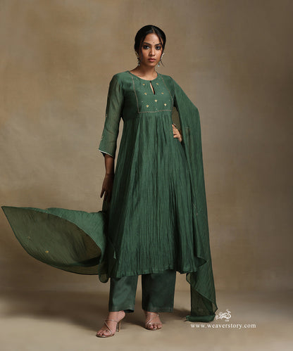 Green_Hand_Embroidered_Pure_Chanderi_Kurta_With_Pants_And_Dupatta_WeaverStory_02