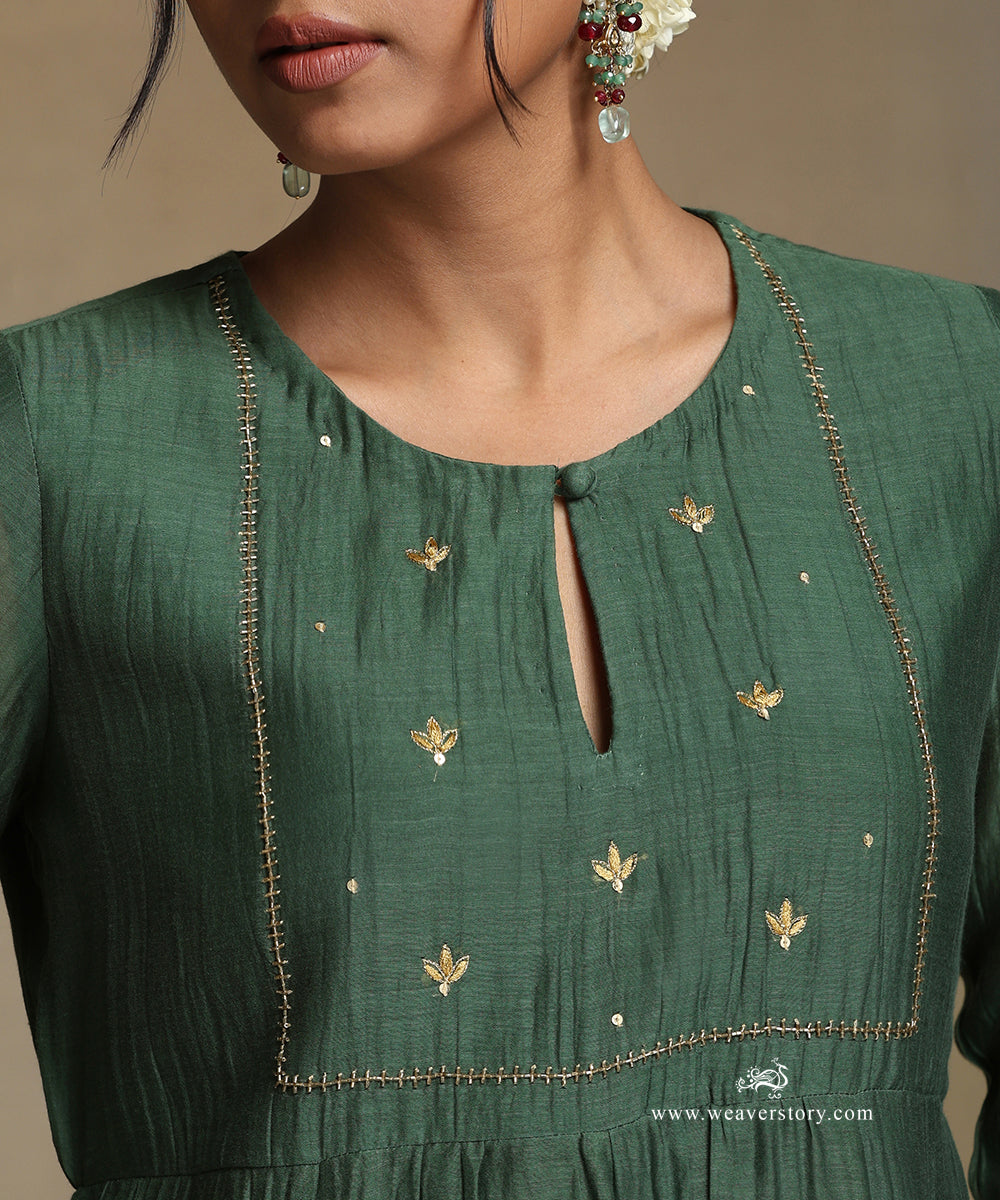 Green_Hand_Embroidered_Pure_Chanderi_Kurta_With_Pants_And_Dupatta_WeaverStory_07