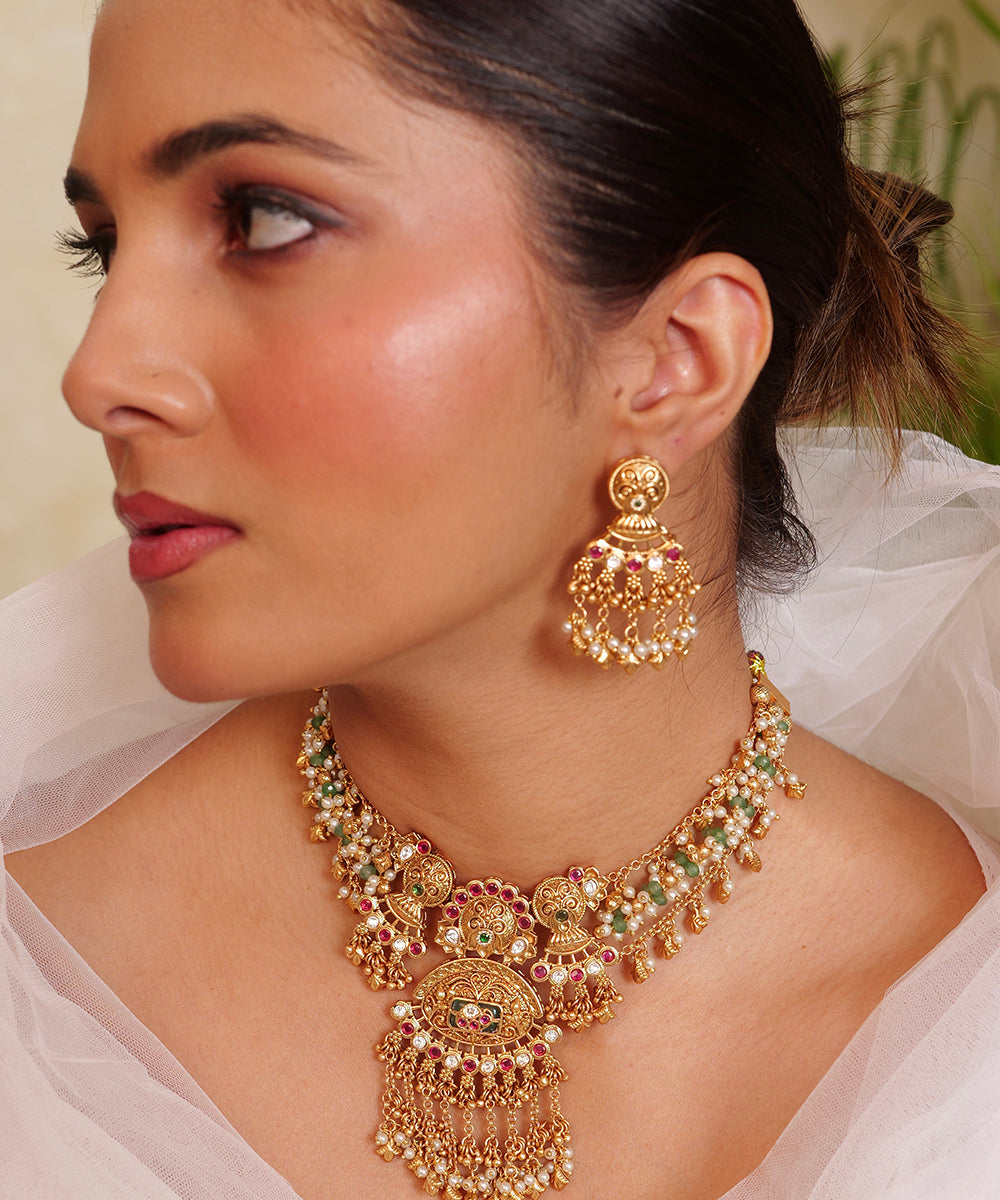 Chaand Phool Antique Necklace Set