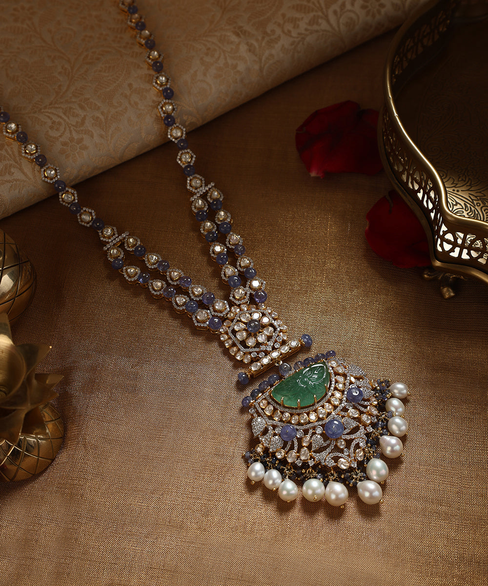 Sanjana_Handcrafted_Pure_Silver_Necklace_With_Emeralds_And_Pearls_WeaverStory_01