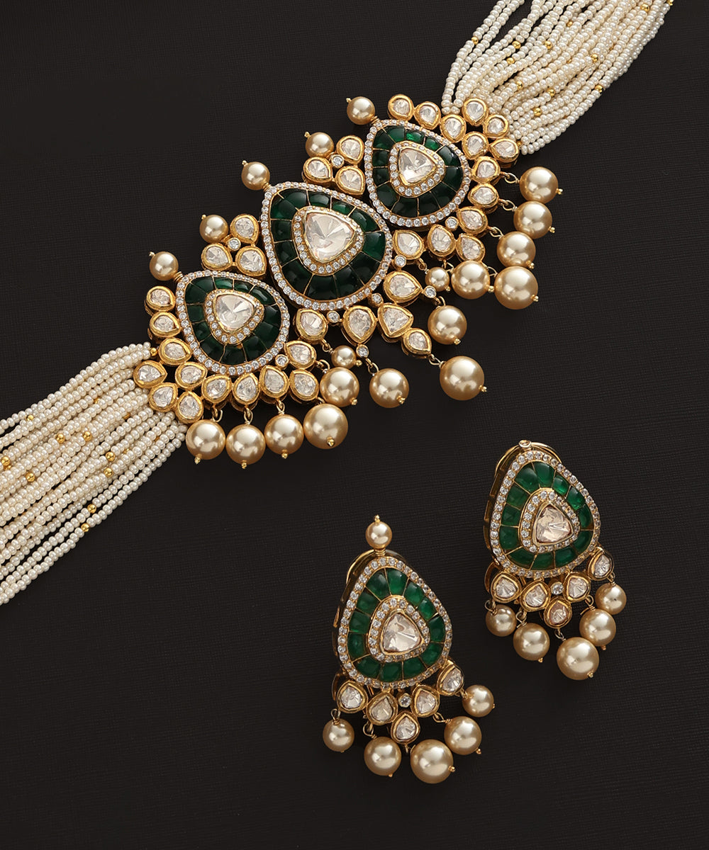 Roohan_Handcrafted_Pure_Silver_Moissanite_Polki_Necklace_Set_With_Emeralds_And_Pearl_Hangings_WeaverStory_04