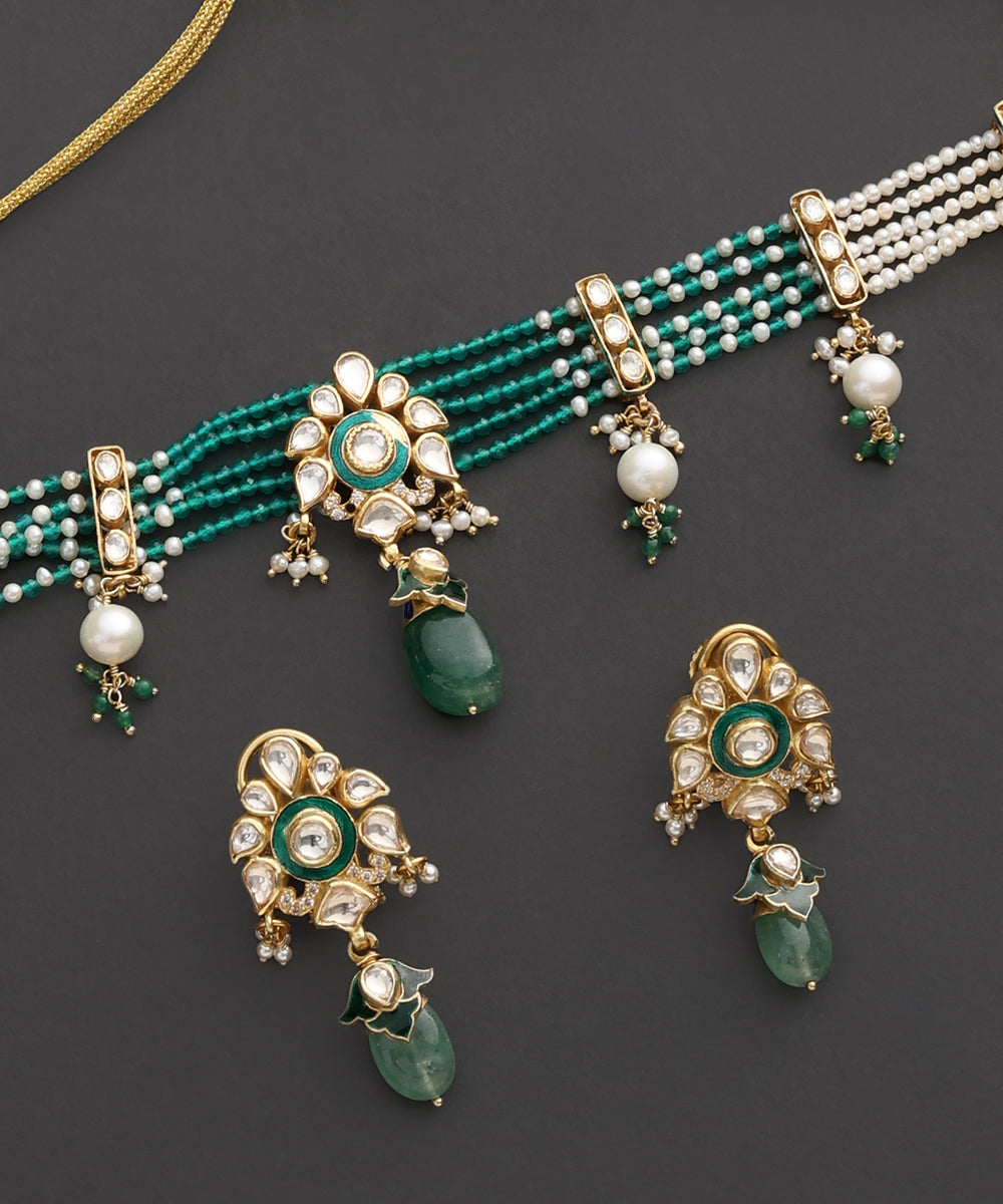 Haritprabha_Green_Beaded_Kundan_Choker_Set_WeaverStory_03