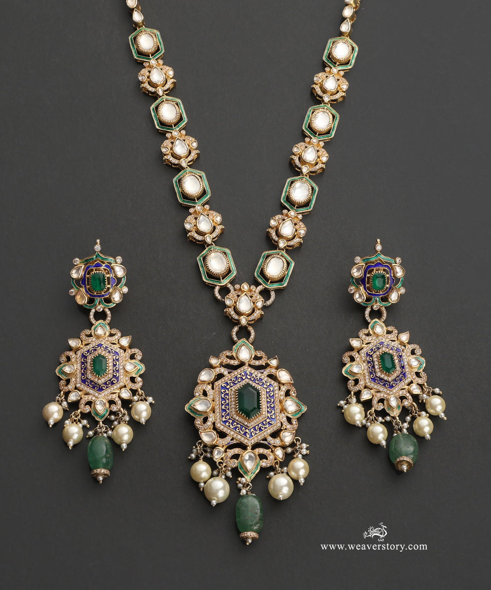Arzoo_Handcrafted_Silver_Necklace_With_Meenakari_Jadau_Work_WeaverStory_02