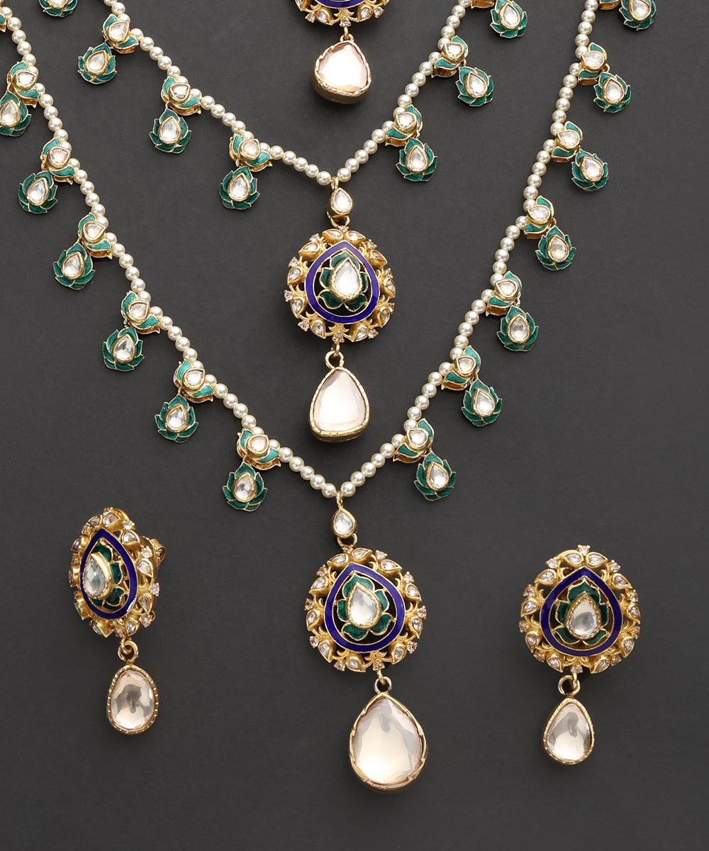 Shabnam_Three-Layer_Kundan_Pearl_Necklace_Set_with_Meenakari_WeaverStory_03