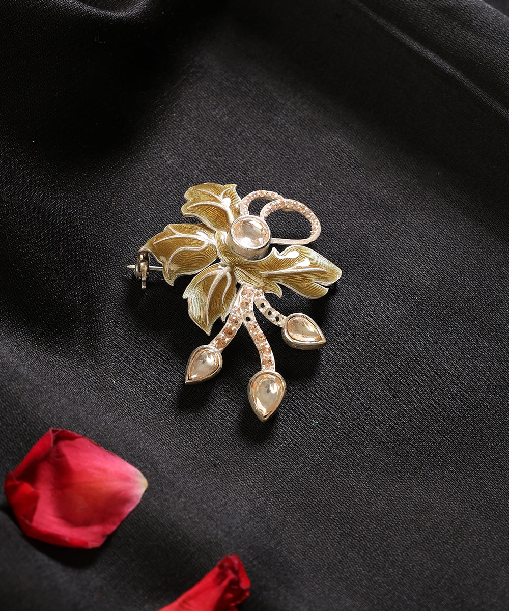 Sunehri_Bel_Gold_Plated_Pure_Silver_Floral_Brooch_WeaverStory_01