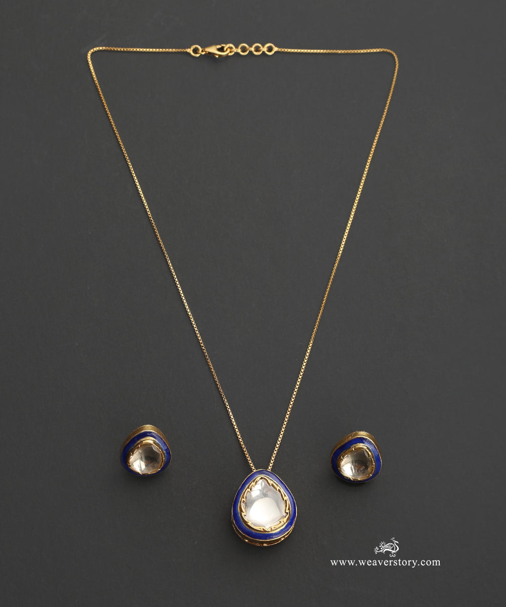 Rabia_Handcrafted_Silver_Pendant_Set_With_Meenakari_Jadau_Work_WeaverStory_02