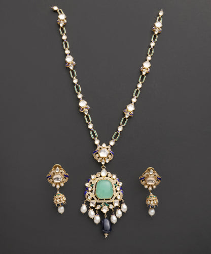Aabha_Mint_Green_Kundan_Pendant_Set_with_Meenakari_WeaverStory_02