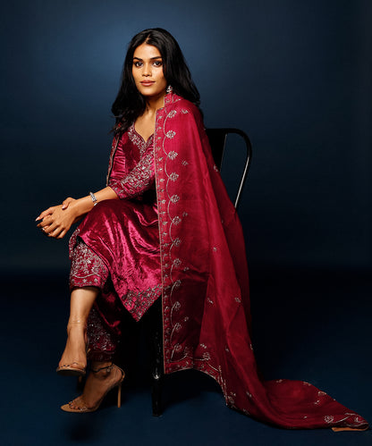 Anjali Sharma In Maroon Pure Velvet Hand Embroidered Zardozi Kurta Set