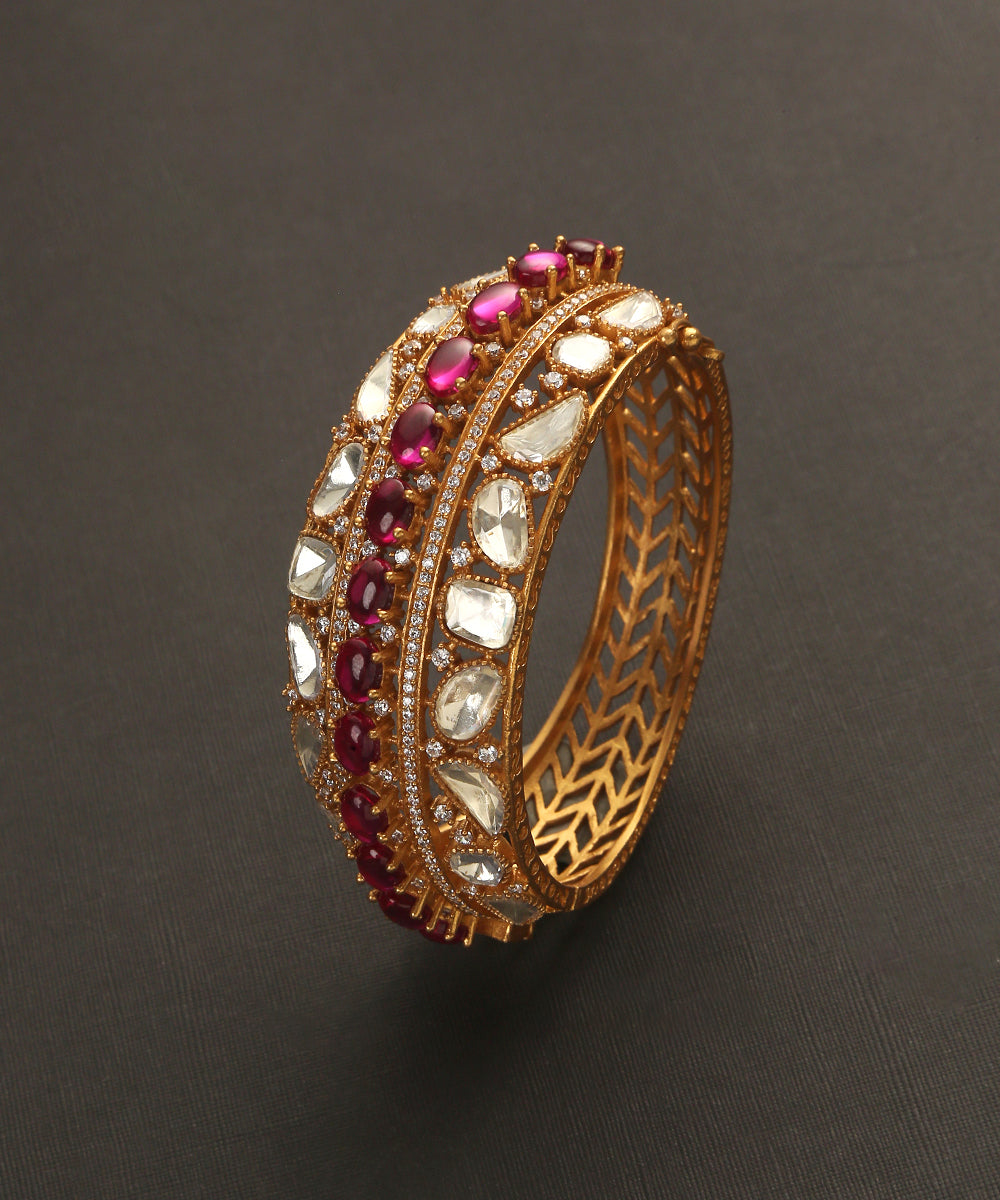 Calah_Handcrafted_Bangle_With_Moissanite_Polki_And_Pink_Stones_WeaverStory_02