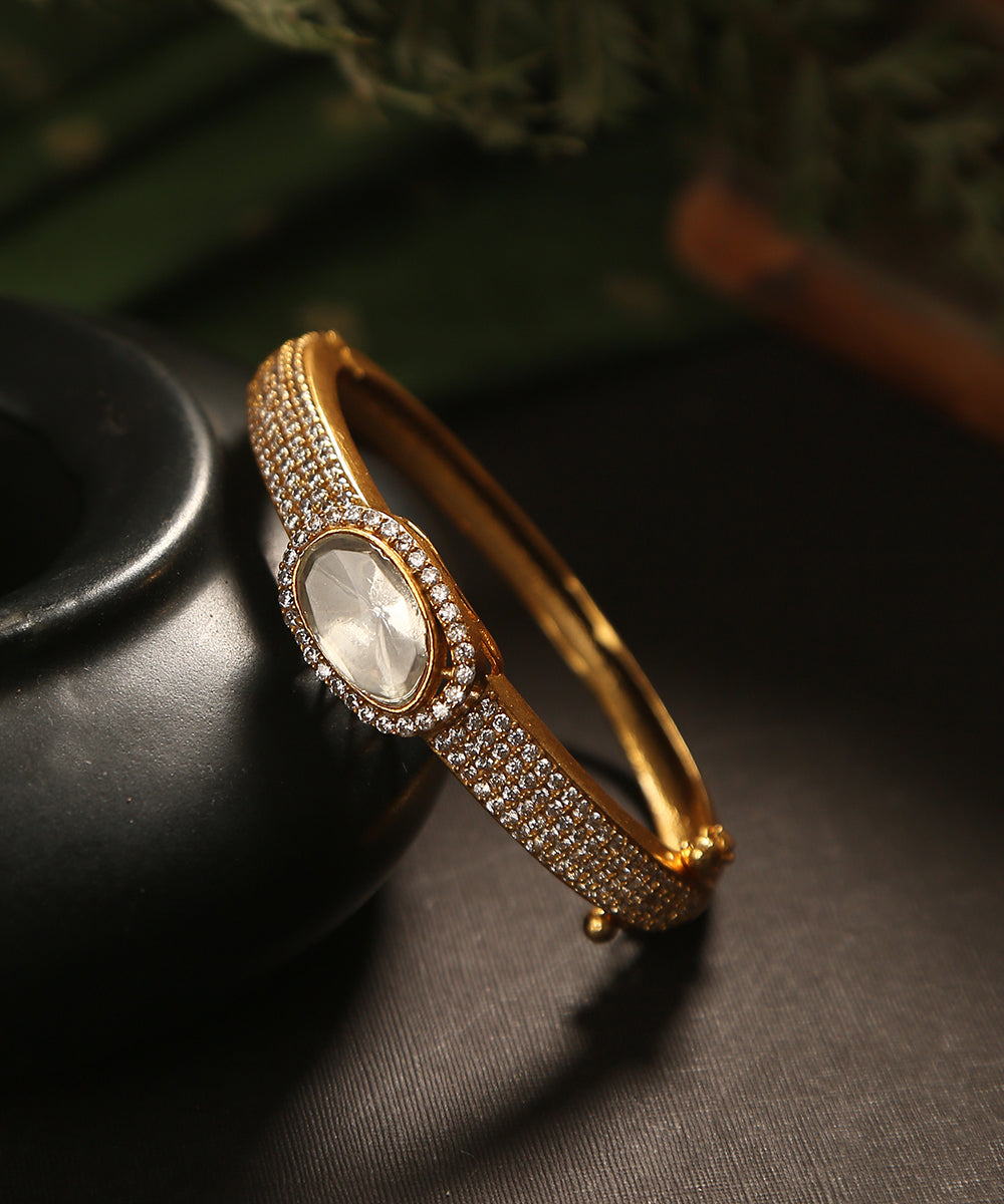 Shiqa_Handcrafted_Bangle_With_Semi_Precious_Stones_WeaverStory_01