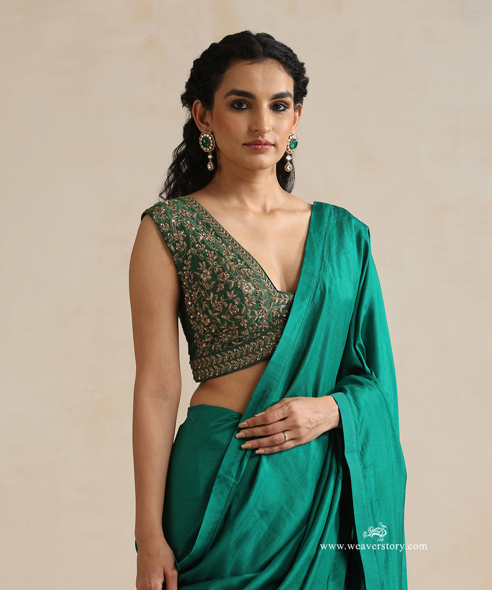 Deep_Green_Raw_Silk_Sleveless_Blouse_With_Hand_Embroidered_Zardozi_Work_WeaverStory_01