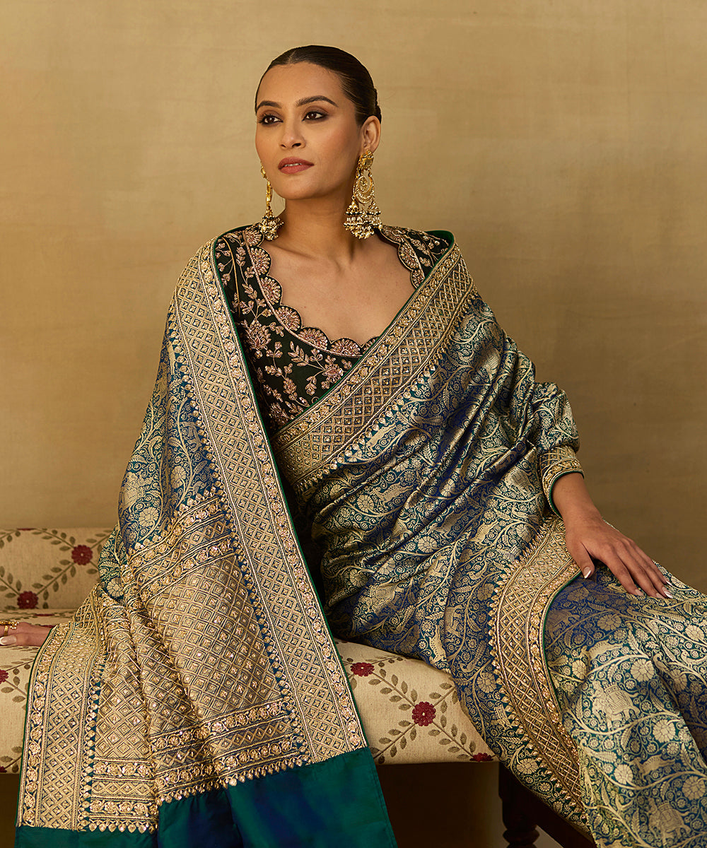 Handloom_Blue_And_Green_Pure_Katan_Silk_Shikargah_Banarasi_Saree_With_Embroidery_On_Borders_WeaverStory01