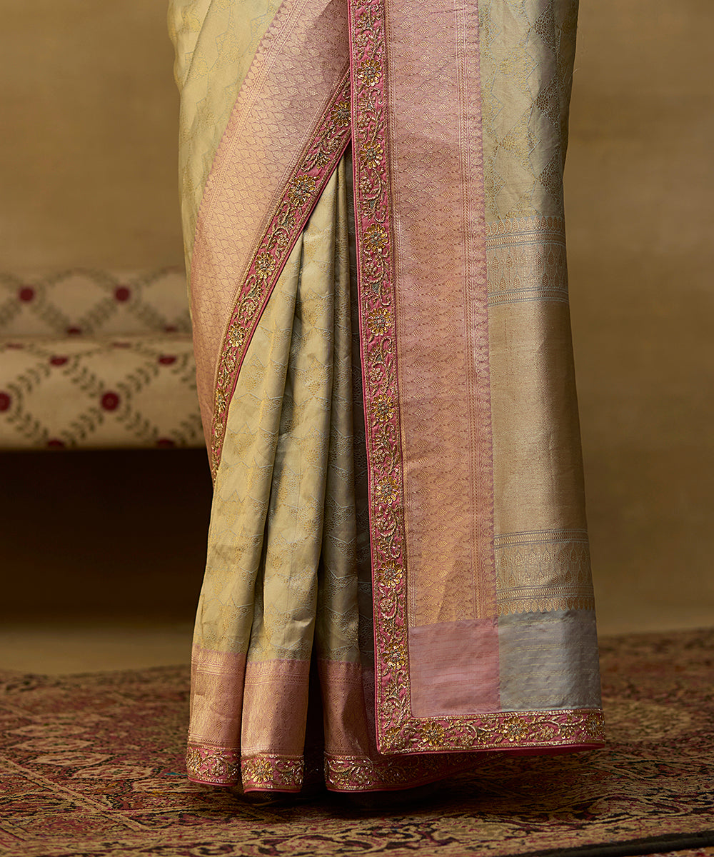 Handloom Pastel Green Pure Katan Silk Banarasi Saree With Embroidery On Borders