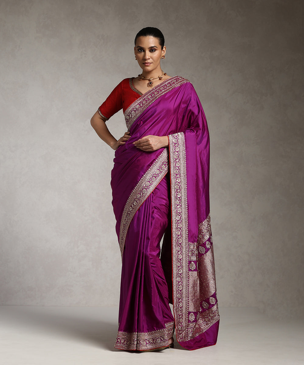 Handloom_Purple_Pure_Katan_Silk_Banarasi_Saree_With_Embroidery_On_Borders_With_All_Over_Boota_WeaverStory_01