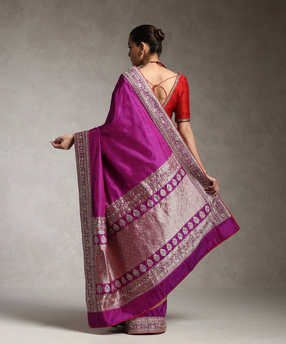 Handloom_Purple_Pure_Katan_Silk_Banarasi_Saree_With_Embroidery_On_Borders_With_All_Over_Boota_WeaverStory_03