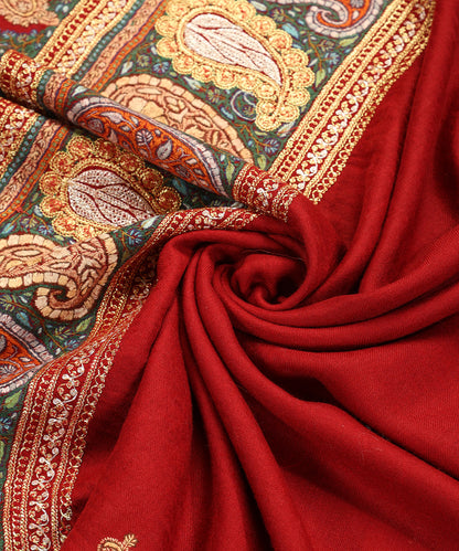 Red_Handwoven_Pure_Pashmina_Shawl_With_Sozni_Kari_Embroidery_And_Tilla_Highlights_WeaverStory_05
