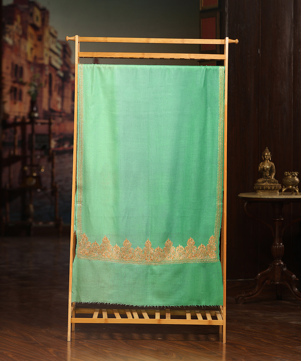 Mint_Green_Handwoven_Pure_Pashmina_Shawl_With_Zari_Tilla_Embroidery_WeaverStory_01