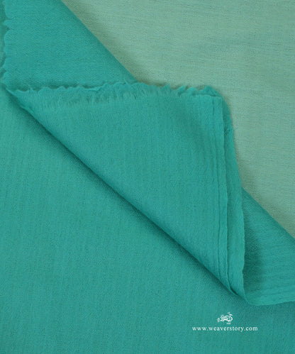 Green_Ombre_Handwoven_Semi_Pure_Pashmina_Stole_WeaverStory_04