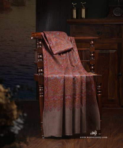 Handwoven_Natural_Brown_Jamawar_Pure_Pashmina_Shawl_With_Soznikari_WeaverStory_01