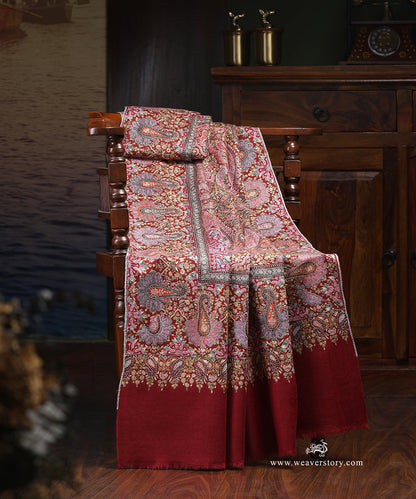 Handwoven_Maroon_Jamawar_Pure_Pashmina_Shawl_With_Soznikari_WeaverStory_01