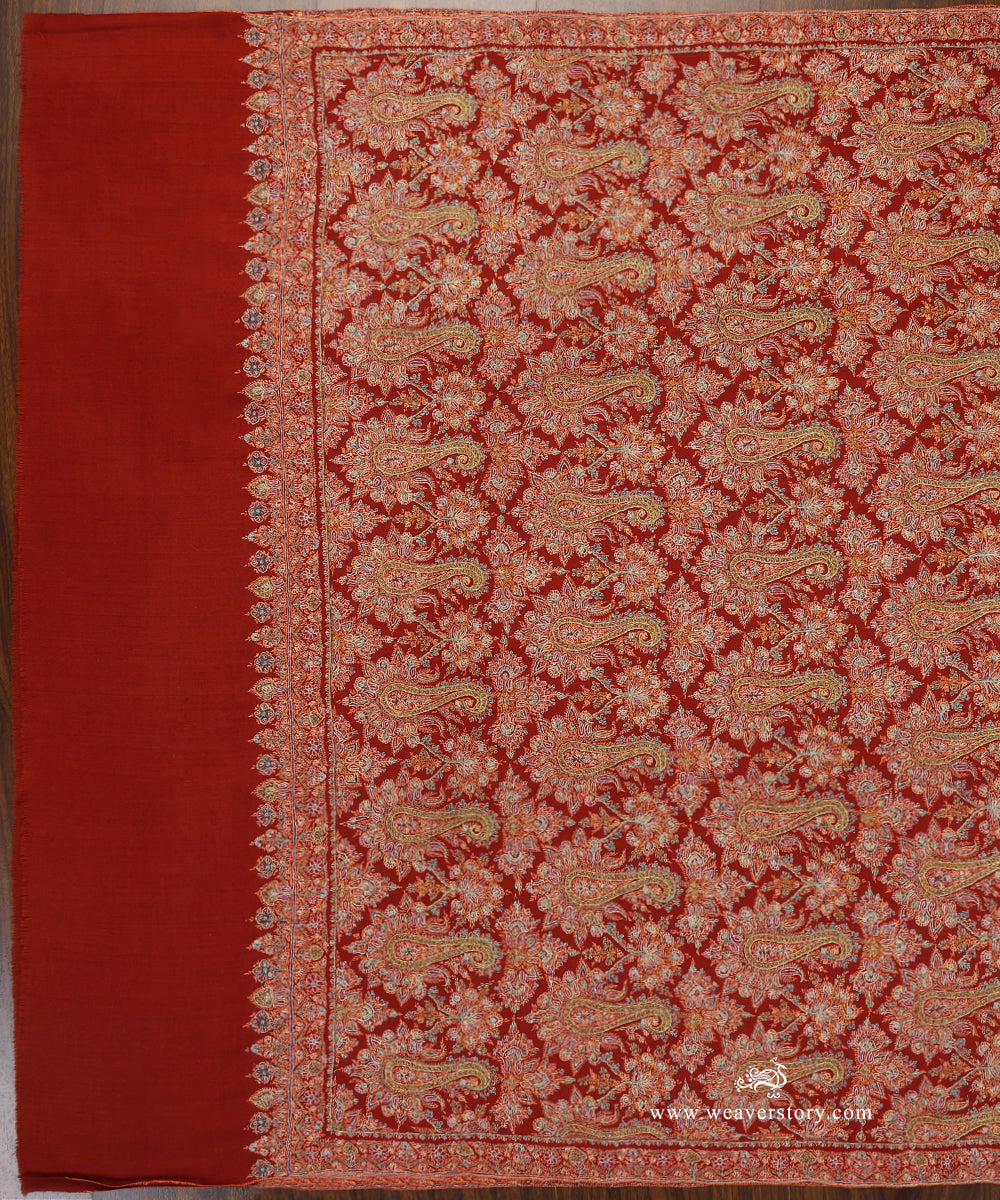 Handwoven_Red_Jamawar_Pure_Pashmina_Shawl_With_Soznikari_WeaverStory_02