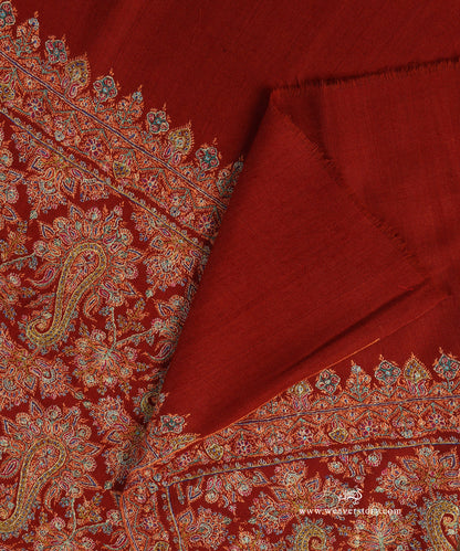 Handwoven_Red_Jamawar_Pure_Pashmina_Shawl_With_Soznikari_WeaverStory_04