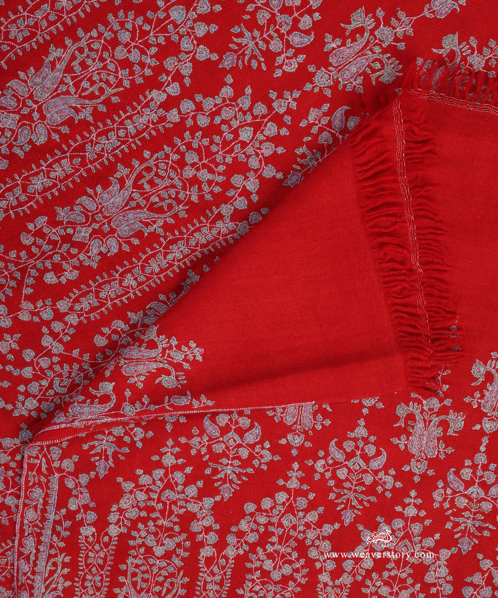 Red_Handwoven_Pure_Pashmina_Shawl_With_Blue_Soznikari_WeaverStory_04