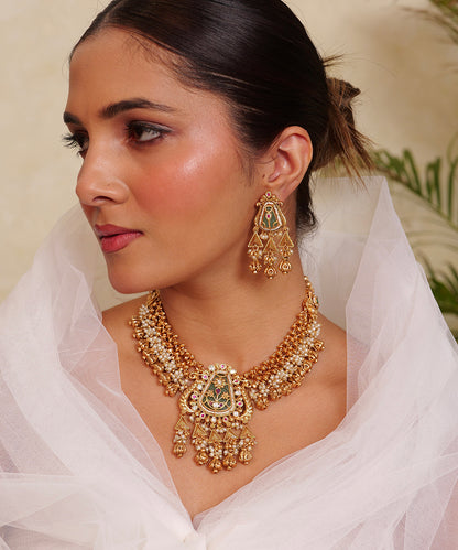 Panna Ghungroo Temple Necklace Set