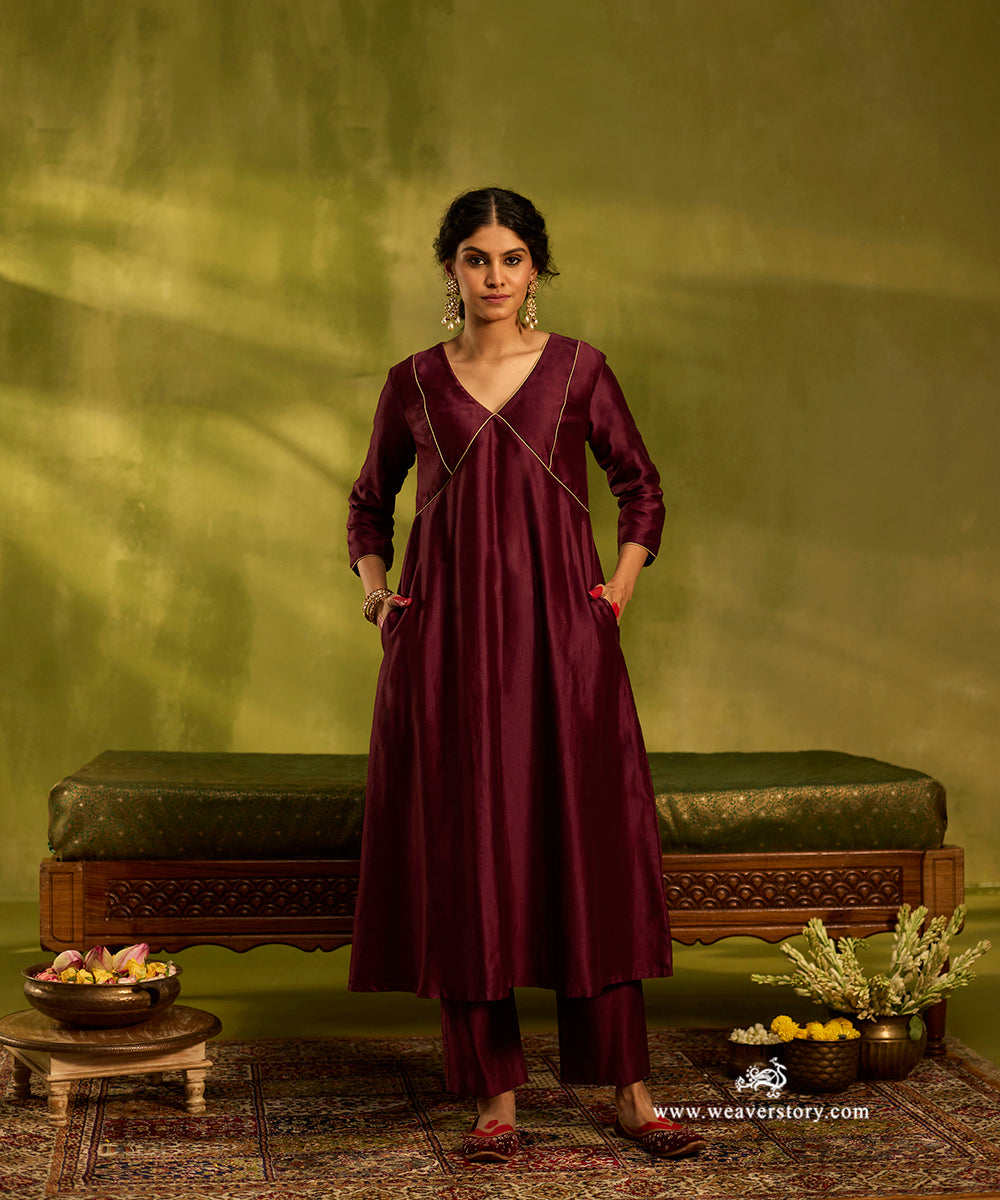 Deep_Maroon_Pure_Chanderi_Choli_Cut_Kurta_Set_With_Hand_Embroidered_Organza_Dupatta_WeaverStory03